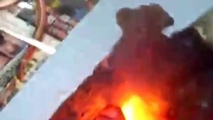 Самодельная топка для фальш камина. "Поленья" из эпоксидки. "Огонь" из пара.