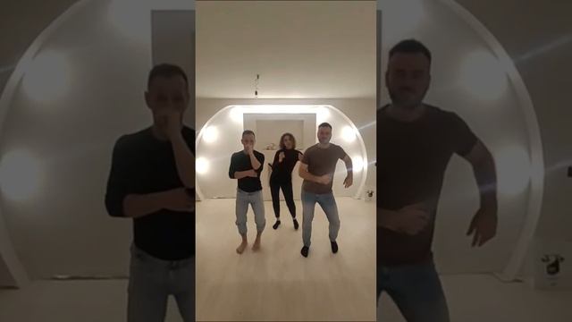 Бачата. Футворк смотреть онлайн