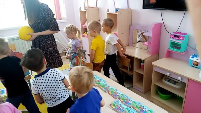 занятие по развитию речи Поможем колобку смотреть онлайн