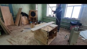Делаю самодельную направляющую для ручной пилы #циркулярка #пила