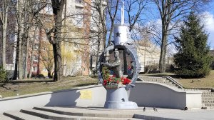 Набережная Маринеско на Нижнем озере Калининграда