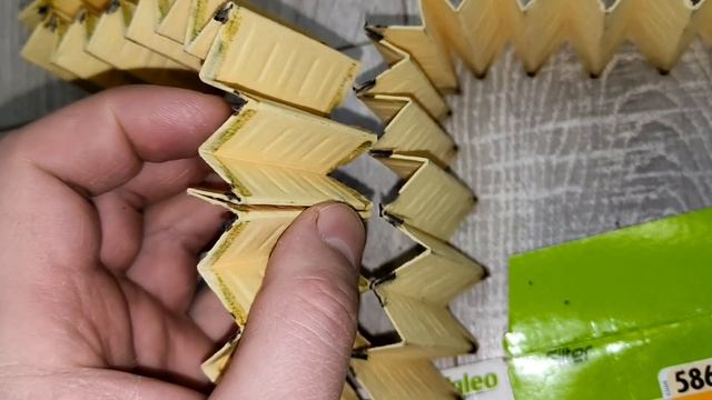 Распил масляного фильтра VALEO 586003 смотреть онлайн