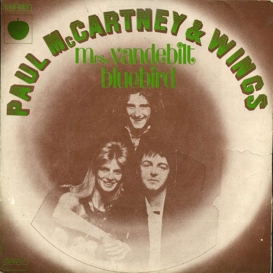 Paul mccartney mrs. Vandebilt (1973). Paul mccartney & wings (1973). Paul mccartney wings band on the run 1973. Wino junko paul mccartney.