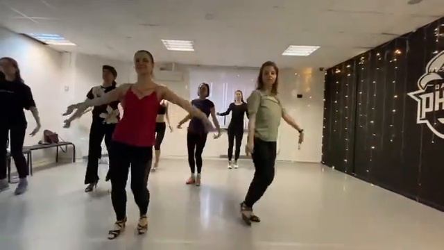 Бачата • Феникс - танцы и йога в Зеленограде
