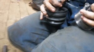 Самый простой и быстрый способ  одеть ШРУС на привод. Без лишней "воды", всё по делу.