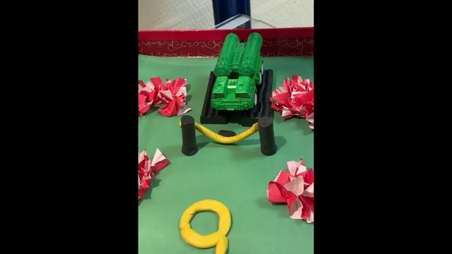 Выставка поделок "Бессмертный подвиг"
