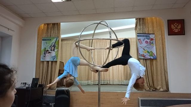 Мы полетим над городом.