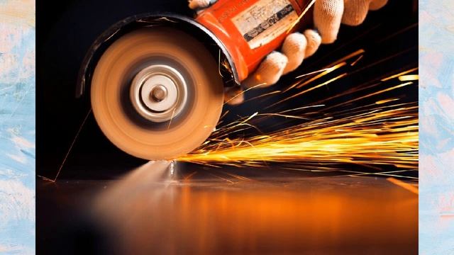 Как ровно отрезать трубу болгаркой без разметки, на глаз. Слесарные хитрости смотреть онлайн