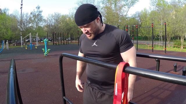 ТУРНИКИ И БРУСЬЯ. Собянин - я в ДЕРЕВНЮ смотреть онлайн