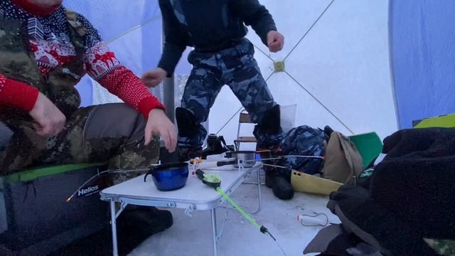 Ловим пыжьяна. Ершовые атаки. смотреть онлайн