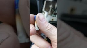 Замена лампочек в приборной панели и центральной части Nissan sanni fb15