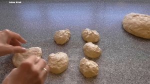 Пирожки жареные на сковороде.Тесто на сыворотке без дрожжей.