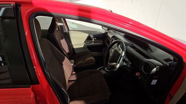 2012 Toyota Aqua G / odo: 69826 / 5686 смотреть онлайн