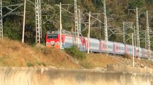 Пассажирский поезд. Якорная Щель (Сочи) / Passenger train. Anchor Shchel (Sochi)