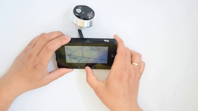 Дверной Видеоглазок с датчиком движения и записью на карту памяти 4,5" смотреть онлайн