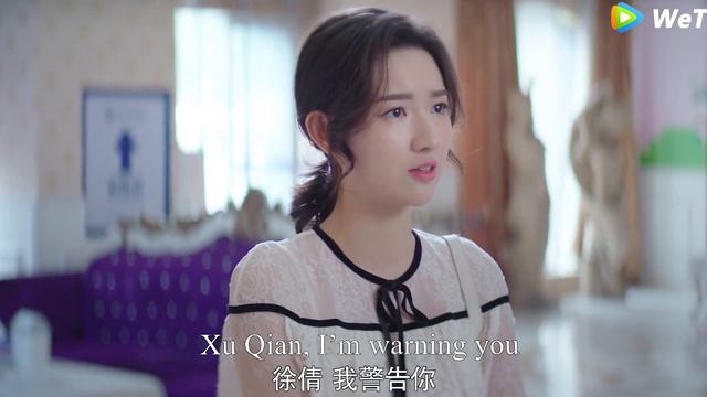 A scheming woman wants to beat Cinderella, the CEO is furious, and protects his wife in public! смотреть онлайн