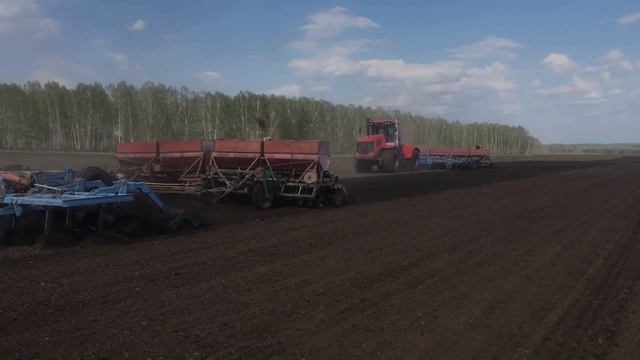 Кировцы на посевной смотреть онлайн