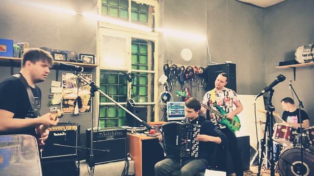 Все бесконечно смотреть онлайн