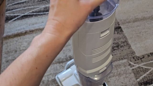 Портативный пылесос Polaris моющий PVCW 4050. Собираем пылесос. смотреть онлайн