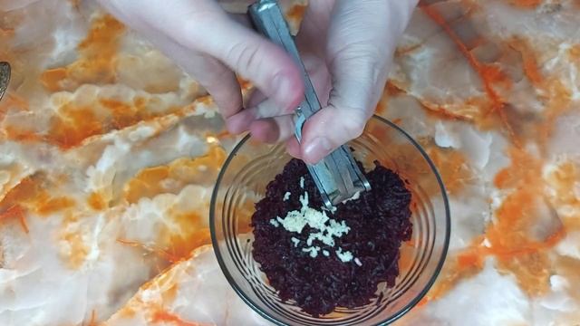 САМЫЙ ПРОСТОЙ САЛАТ ИЗ СВЕКЛЫ) смотреть онлайн