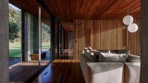 Stone And Timber House Design Sits Quietly Above The Dunes Offers Breathtaking Ocean Views