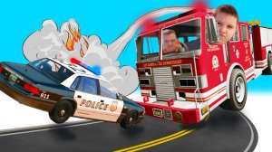 ПОЖАРНЫЕ против ПОЛИЦИИ в GTA5!!! Работаем на ПОЖАРНОЙ МАШИНЕ