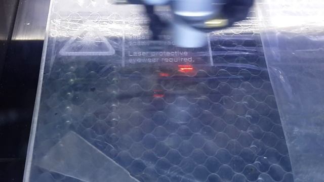 Гравировка и резка на новом лазере смотреть онлайн