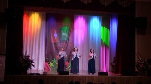 Красивая песня о России и очень душевное исполнение