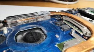 Обслуживание ноутбука Samsung np300v5a + апгрейд