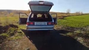 Тест магнитолы SWAT 50х4 Вт. Динамики простые, самые дешёвые.