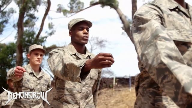 Outlaw Motorcycle Clubs: ThunderGuards MC Taa Shon (Interview) PT 1 смотреть онлайн