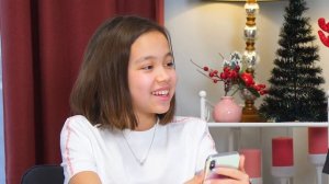 ТЕСТИРУЮ АНЮ НА УМ / КТО ТУПЕЕ ЧЕЛЛЕНДЖ /Видео Анютка малютка