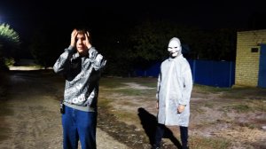 МАНЬЯК УСТРОИЛ ОХОТУ ЗА МНОЙ. ОН ПЫРНУЛ МЕНЯ НОЖОМ