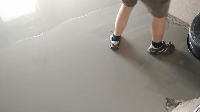 Укладка линолеума