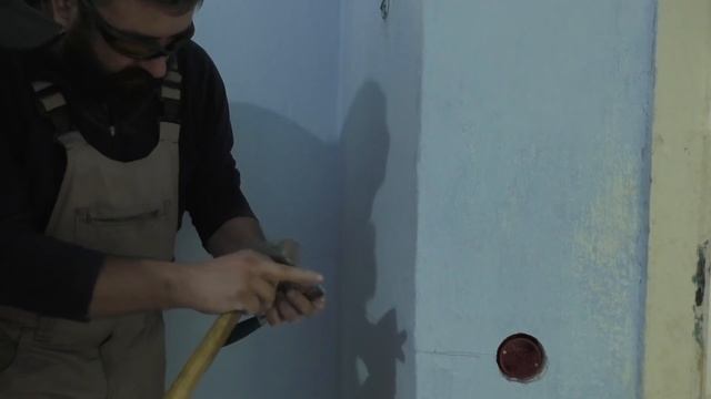 Делаем электрику в спальне от штроб до лампочек! Кот мой ласковый зверюга!))) смотреть онлайн