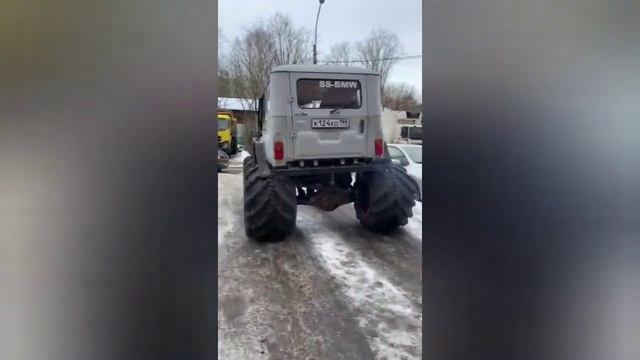 Первые метры, первые проблемы! УАЗ на мостах газ 66, часть 16. смотреть онлайн