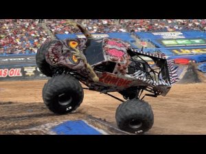 Мировой финал Monster Jam XXI Зомби