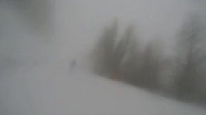 2024-03-04. Сочи. Роза Хутор. Явор-2 (зелёная) - Азалия (синяя). ТУМАН