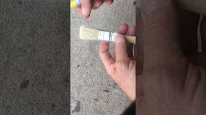 Лезет кисточка. Бесит. Выход есть!!!