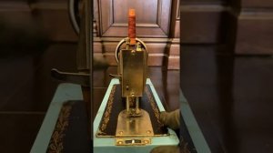 Детская швейная машинка СССР Автоприбор г.Владимир