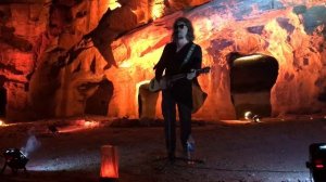 Я тебе подарю белый колпак (Серьга 2017 Иордания)