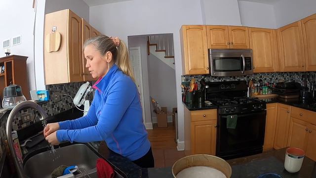 VLOG: ПЕЧЕМ ВМЕСТЕ ТОРТИК "НЕЖНОСТЬ" ,ПЕРЕКУС К ЧАЮ! смотреть онлайн