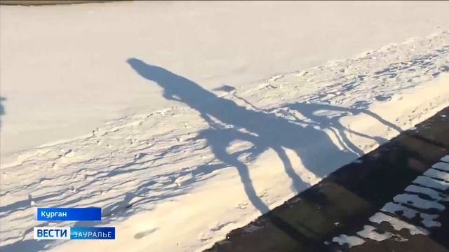 Прогулки зимой ....на велосипеде. смотреть онлайн