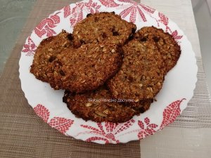 Никогда не покупаю овсяное печенье. Простой рецепт домашнего овсяного печенья