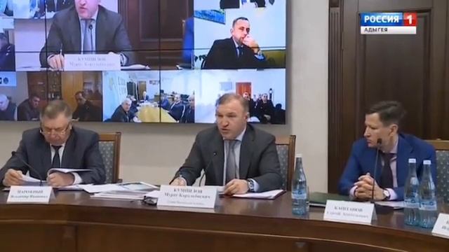 Мурат Кумпилов / Подарки детям на Новый Год в Адыгее