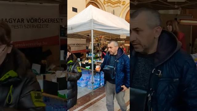 Помощь беженцам в Венгрии. Будапешт, вокзал Keleti