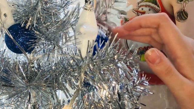 ASMR Новогодние игрушки смотреть онлайн