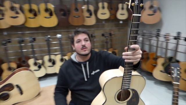 ¡NUEVAS GUITARRAS ACÚSTICAS ALHAMBRA! смотреть онлайн