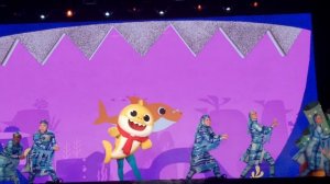 Baby Shark Live Christmas Show, Новогоднее шоу "Акуленок"