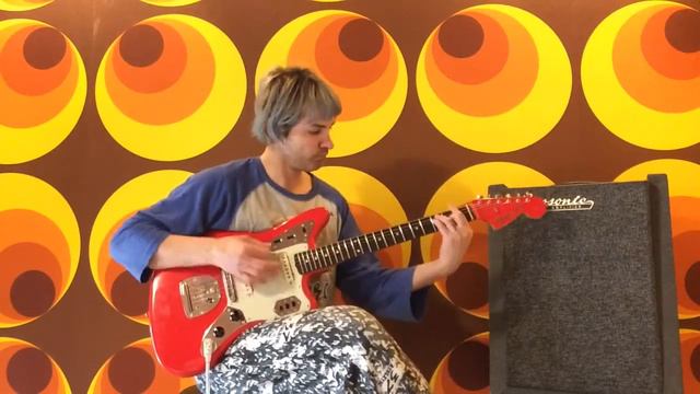 Fender Jaguar Fiesta Red . ´ Crispy смотреть онлайн